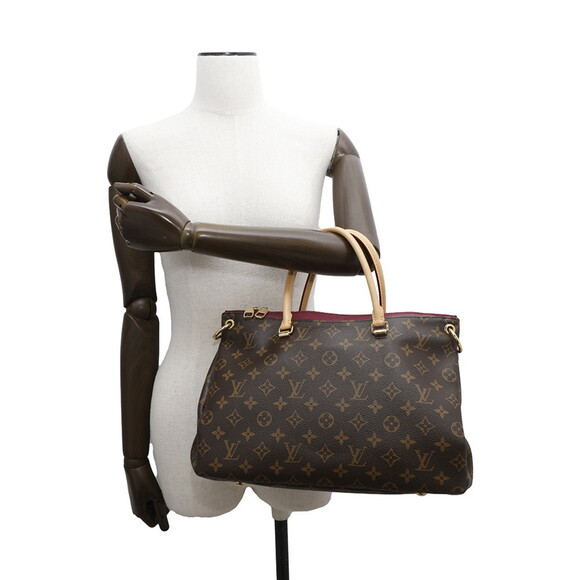 LOUIS VUITTON Brown Monogram Shoulder Bag - Picture 4 of 16